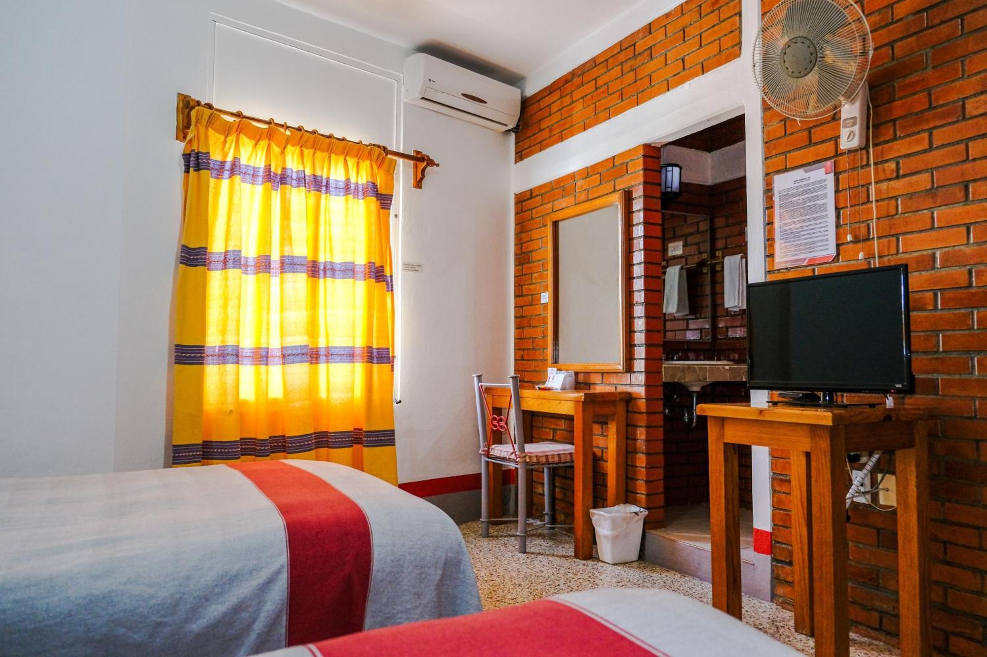 Hotel Posada El Cid Oaxaca Ngoại thất bức ảnh